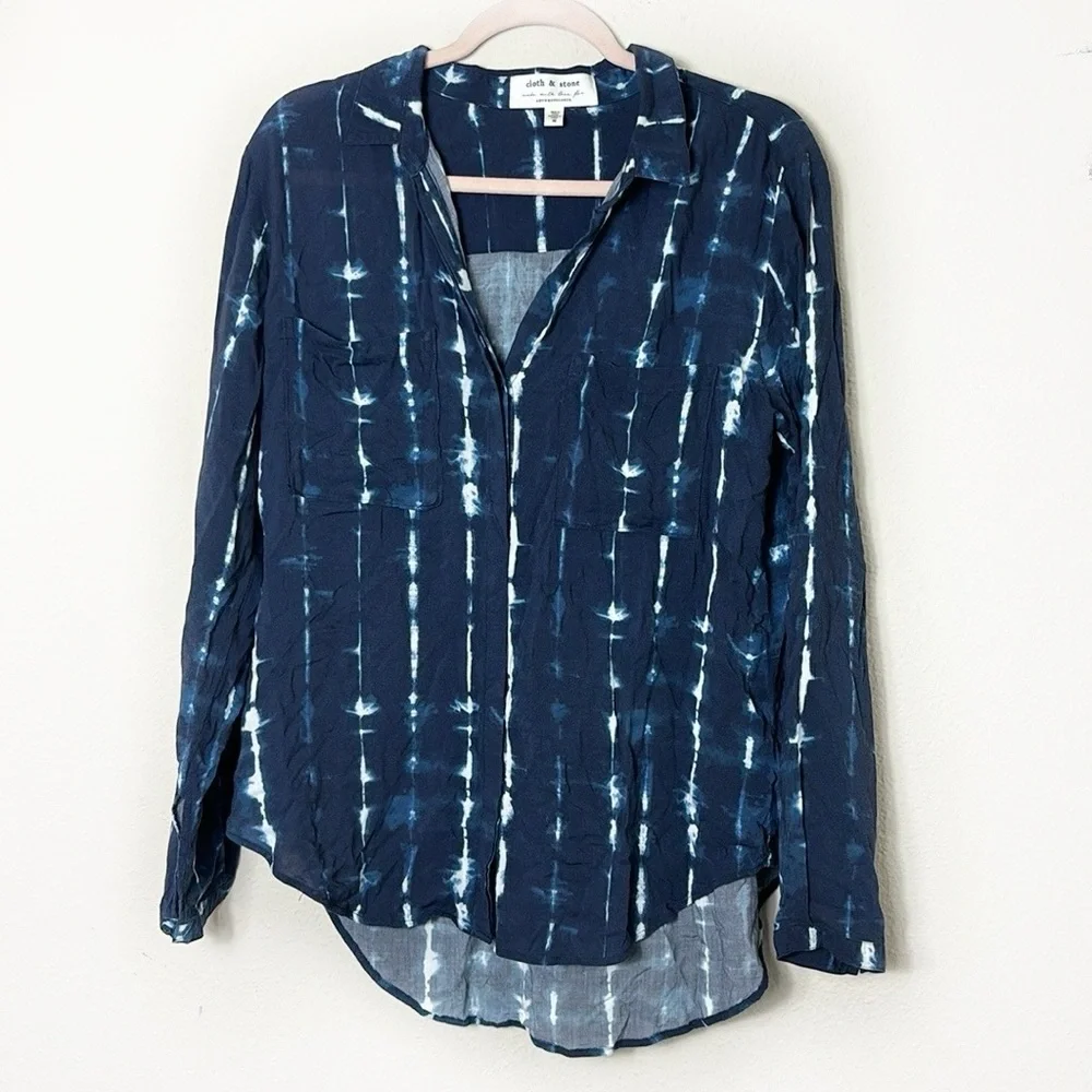 Cloth & Stone x Anthropologie Robyn Tie-Dye Button down Shirt Blue White sz M - Picture 13 of 13